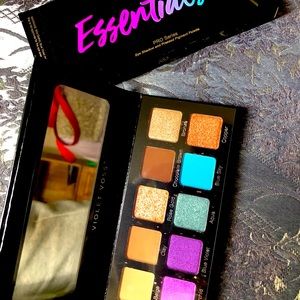 Violet Voss Essentials 2 eyeshadow palette